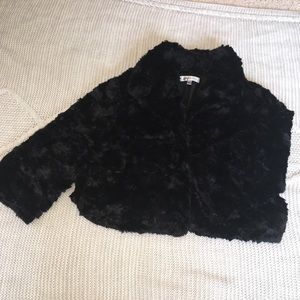 100% faux fur mini jacket